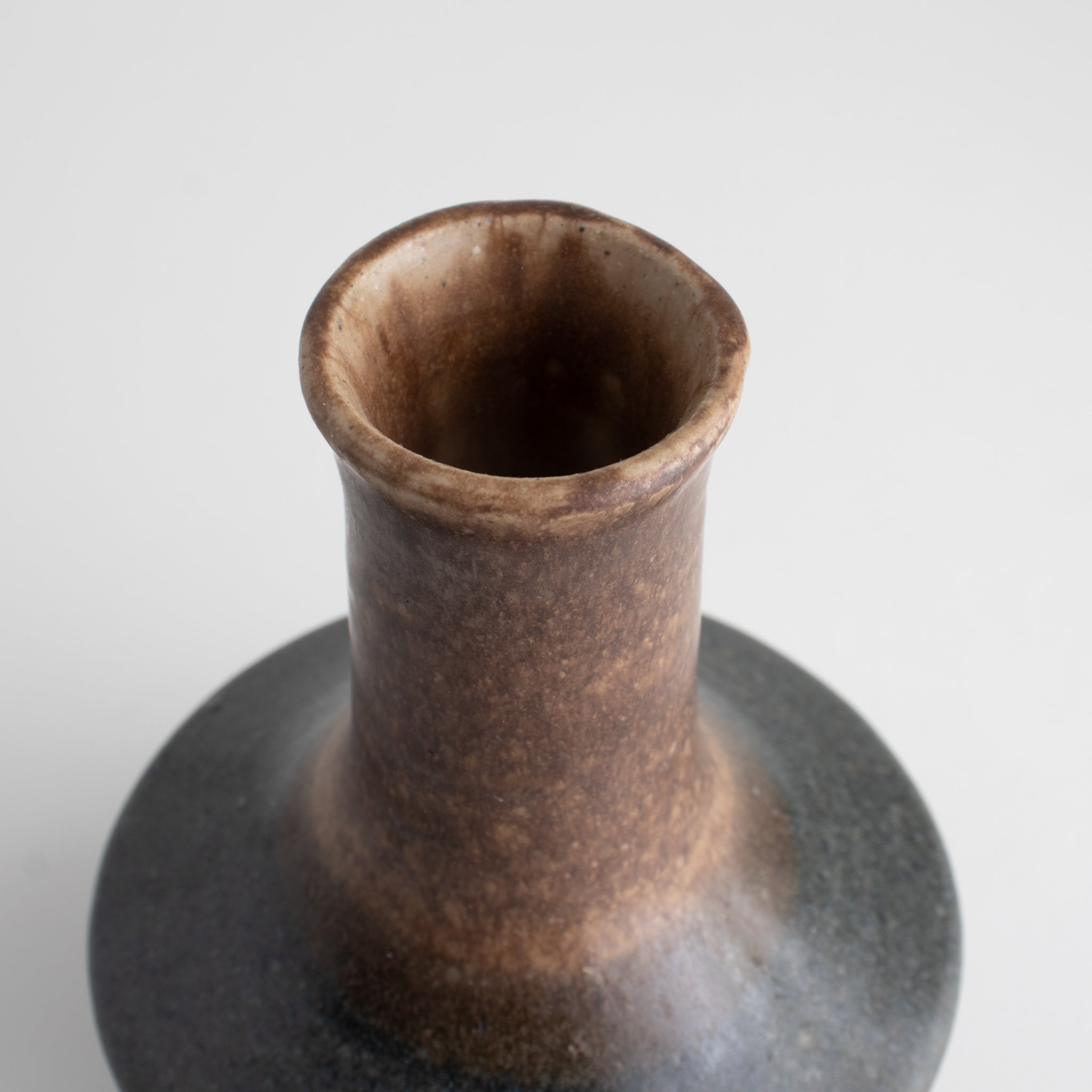 Rustic Handmade Ceramic Vase with Earth-Toned Glaze - Homekeep Market